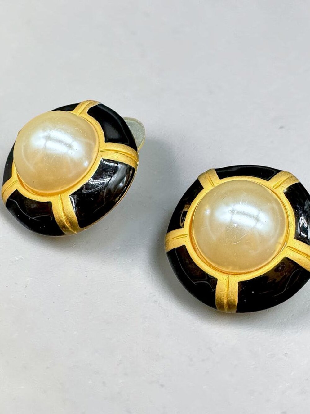 Vintage 1980's Clip-on Earrings Round Dome Pearl Gold Tone Black Enamel